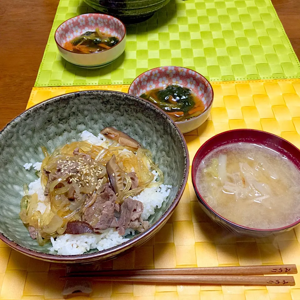 菜っ葉のとろみ煮、胡麻汁、牛丼|舐め子さん