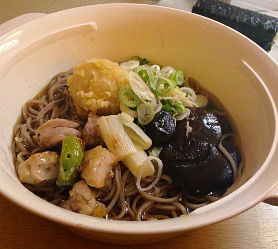 鴨だしそば 味玉天入り  電子レンジでね   完|ぽんたさん