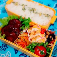 旦那さんお弁当♪|吉川晃子さん