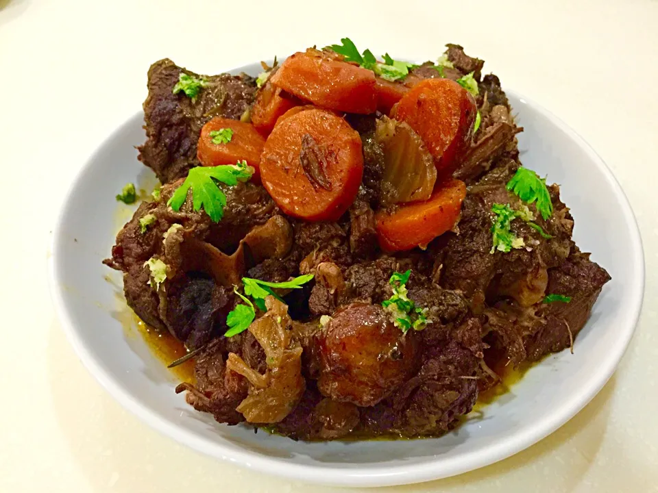 Red wine braised oxtail|CookLikeBeaさん