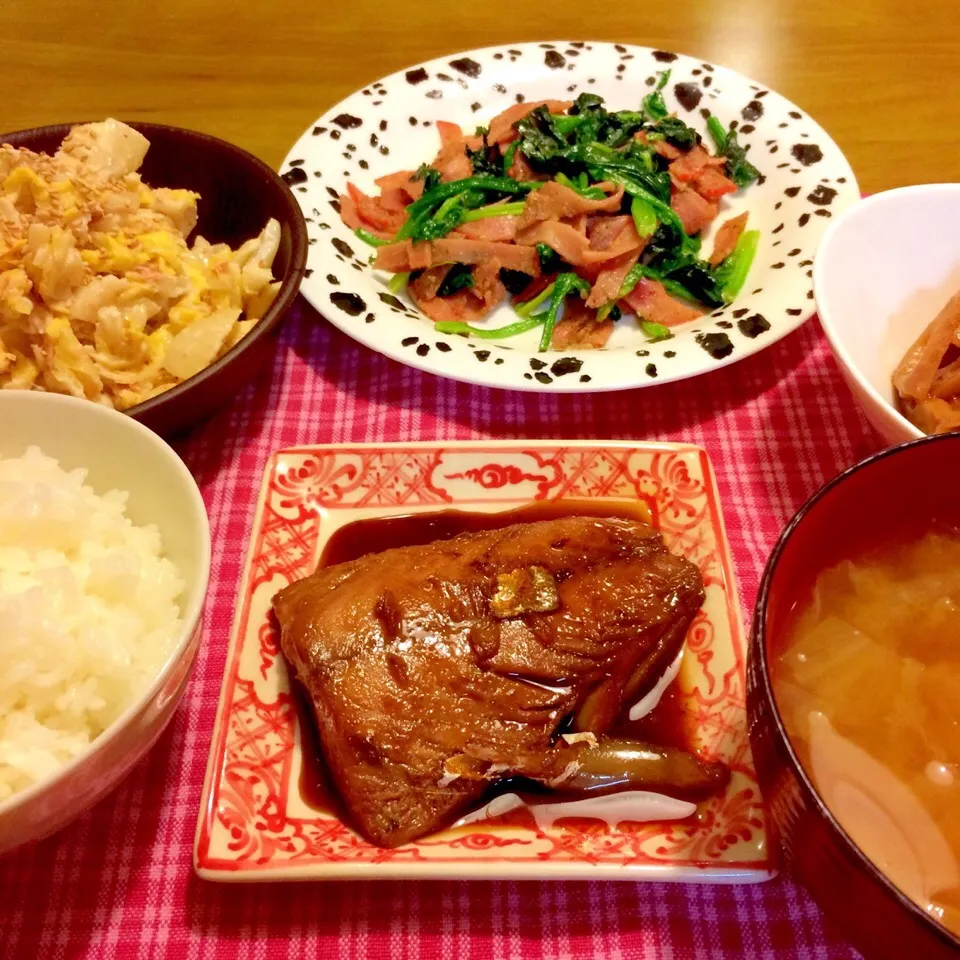 サバの照り焼きで夕食🍚🍚|かずみさん