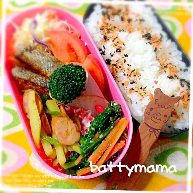 鮭のムニエルとモリモリ食べる♡春菊のナムル弁当〜♡battymamaの節約しても美味しいお弁当♡|ばってぃーまま＠♪さん