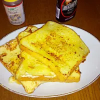 Snapdishの料理写真:フランスのトスト french toast  #french #toast #朝ごはん|筆者曇さん