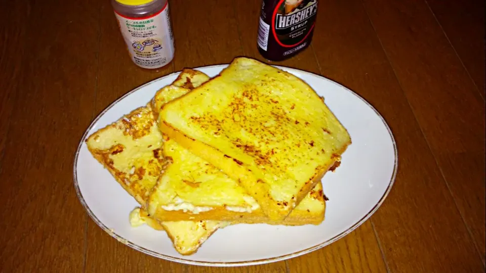 Snapdishの料理写真:フランスのトスト french toast  #french #toast #朝ごはん|筆者曇さん