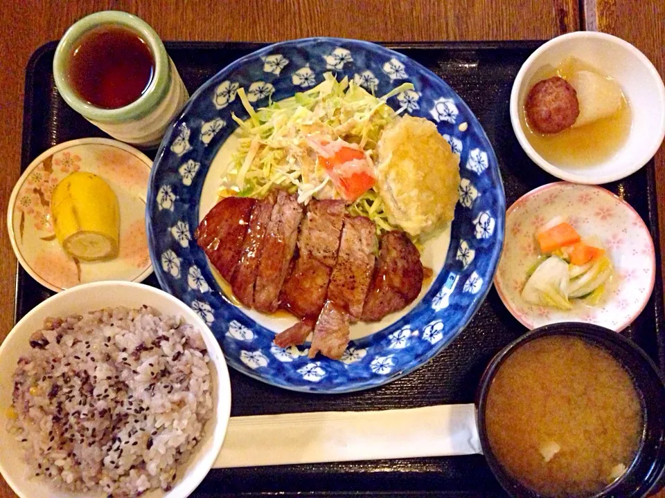 Snapdishの料理写真:豚肉のステーキ|Natsumi Kimuraさん