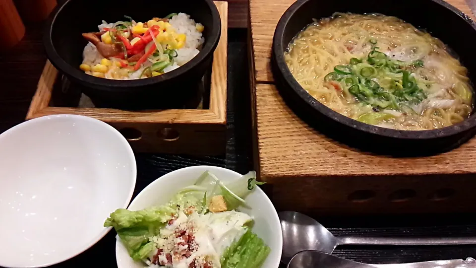 石焼炒飯と石焼ネギラーメンのセット|ぶりじっとえいちぇるさん