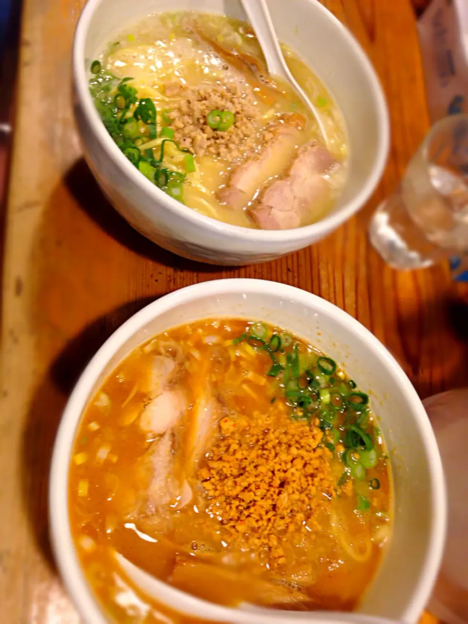 鳥の穴 白鶏・赤鶏ラーメン|まいさん