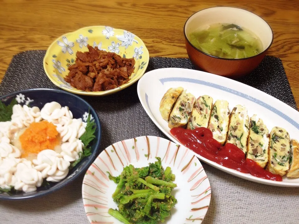 Snapdishの料理写真:マグロの煮付け・野菜スープ・マッシュルームとベーコンのオムレツ・菜の花の胡麻和え・鱈の白子|美也子さん