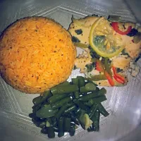 Snapdishの料理写真:Baked boneless chicken breast (with kale, peppers, lemon), seasoned yellow rice, and green beans|Yokiさん