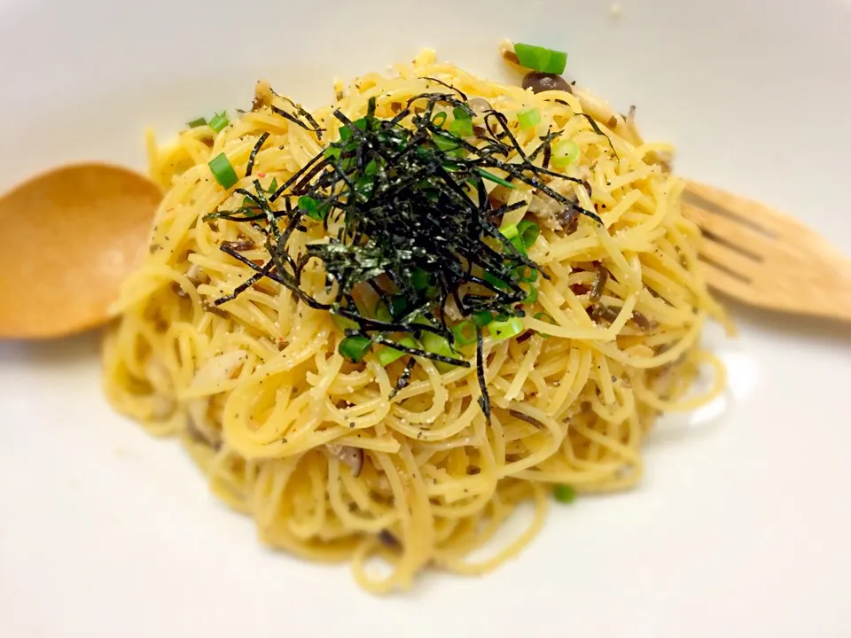 Snapdishの料理写真:和風きのこたらこパスタ|りょうこさん