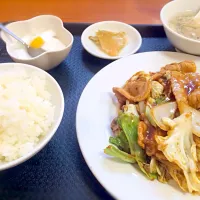 中華料理屋、気合の豚肉キャベツの味噌炒め(ランチ)|Ryuichi Yoshimuraさん