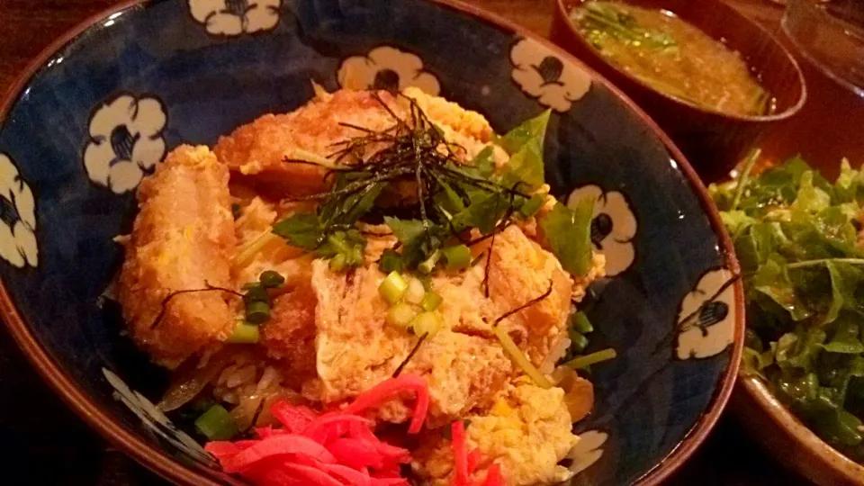 賄い飯🍚 カツ丼|Gauche Suzukiさん