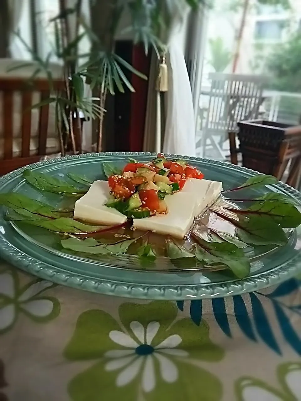 ハルさんの夏野菜と搾菜のピリ辛冷奴！！|かよこさん