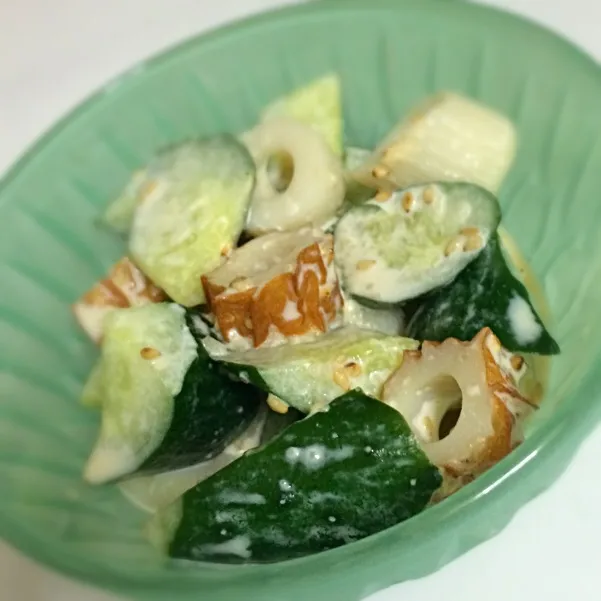 ニンニク風味のサラダ|みさとさん