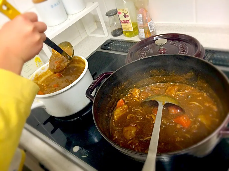 Snapdishの料理写真:Homemade curry|Ayuko Momose Urugaさん