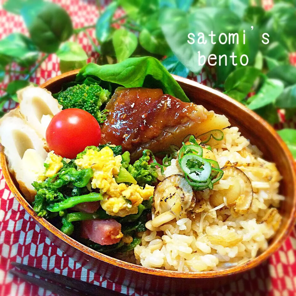 ONI*MAMA*さんの料理 ベビーホタテのバター醤油炊き込み御飯|さとみ (satomi_foodart)さん