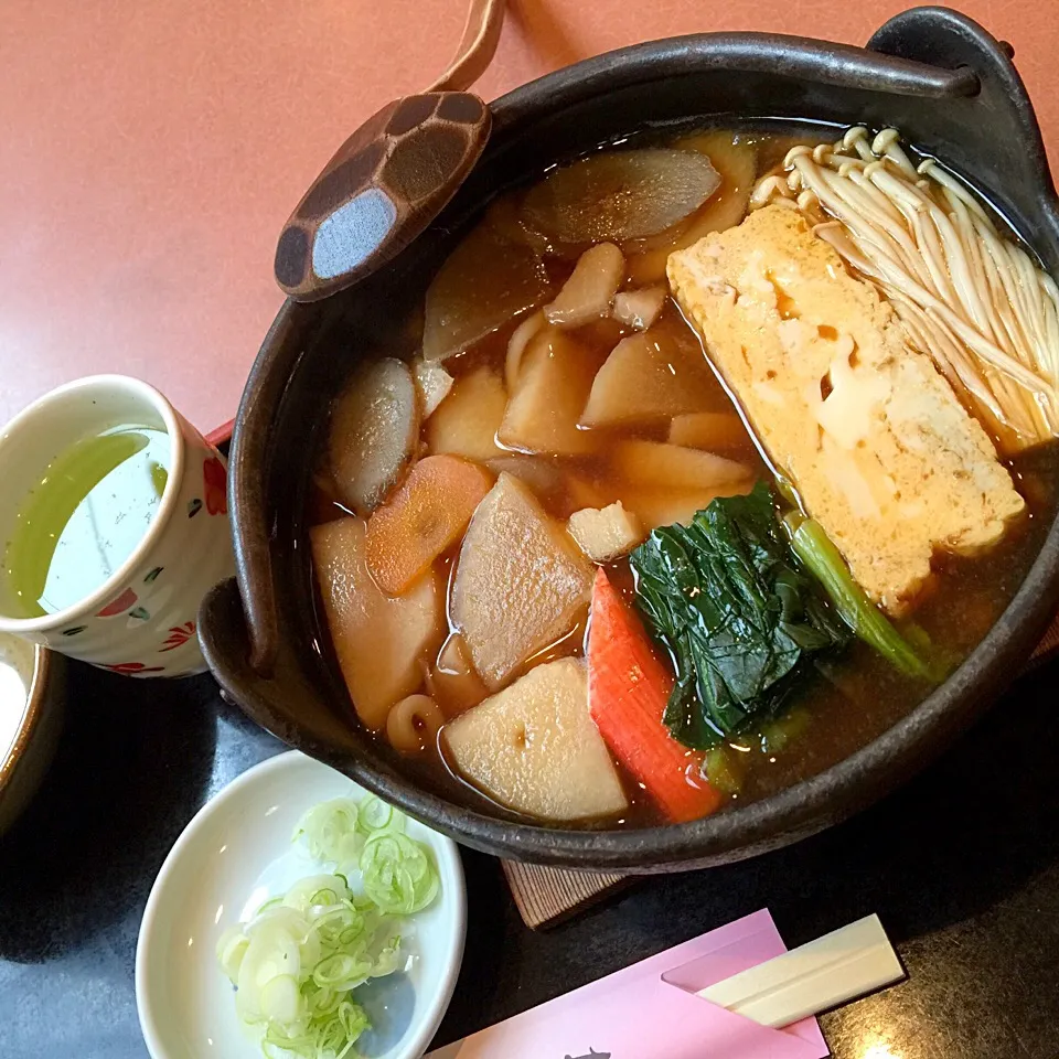 お昼は、地元のお蕎麦屋さんで けんちんうどん|kokoさん