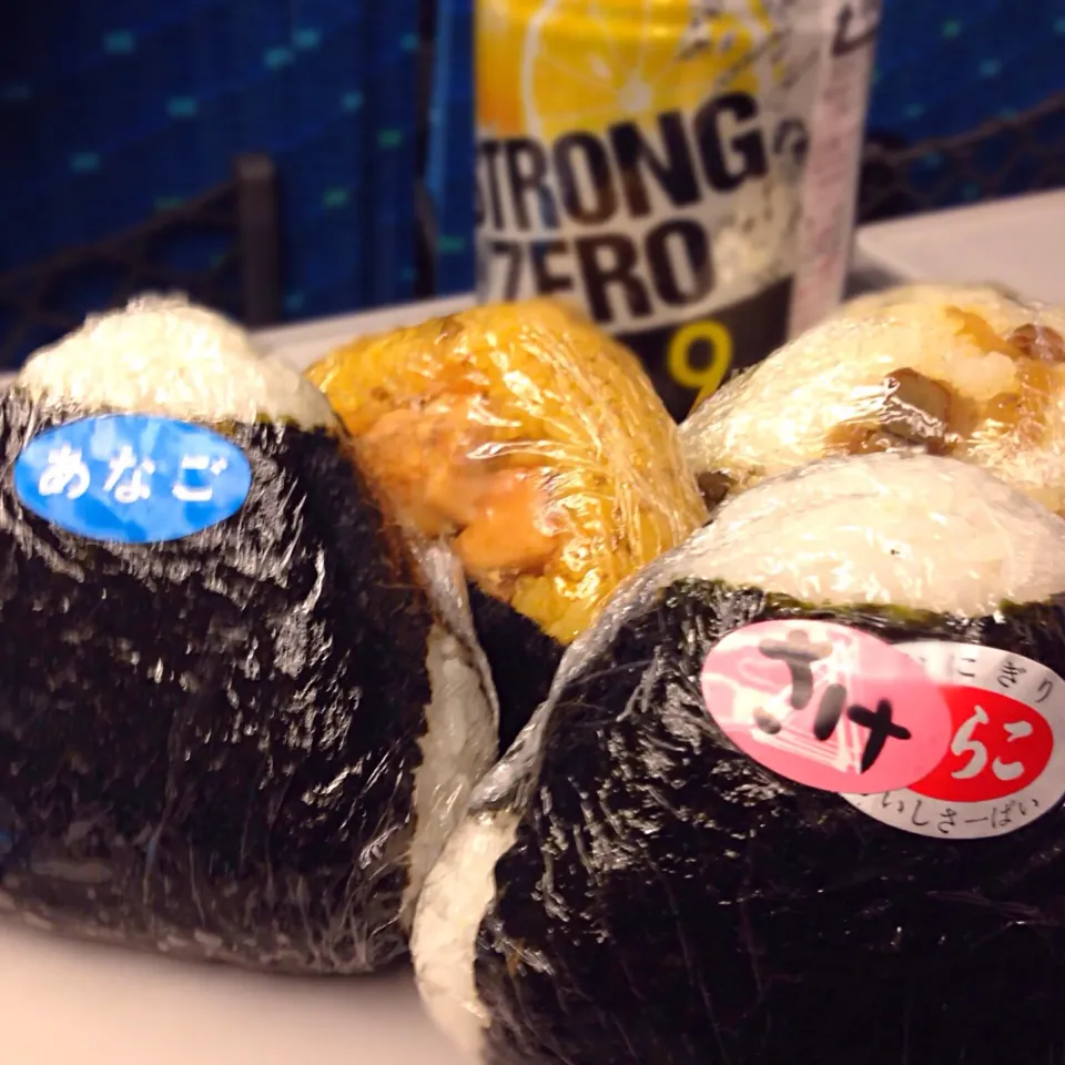 ３日ぶりに滋賀に帰ります的な晩ご飯、あっ💦🍙4個も食べませんからねー|koji toyodaさん