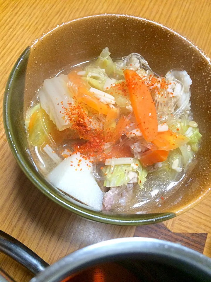 今朝 食べたもの→これ  (春雨、     豚肉、里芋、エノキ、人参、     白菜)と   きな粉餅|ななよさん