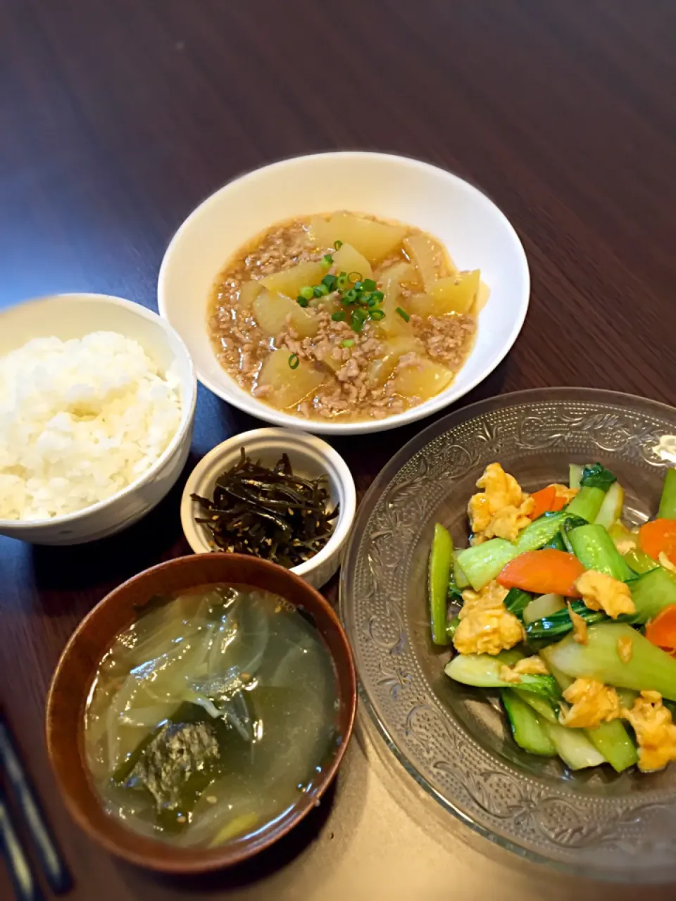 大根と挽き肉の煮物の晩ご飯|mikaさん