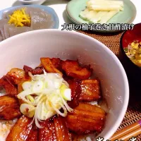 昨日の晩ゴハン♪豚丼🐷お口直しは大根の柚子巻き甘酢漬け