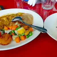 Healthy breakfast @ Hotel|malararasi subramaiamさん