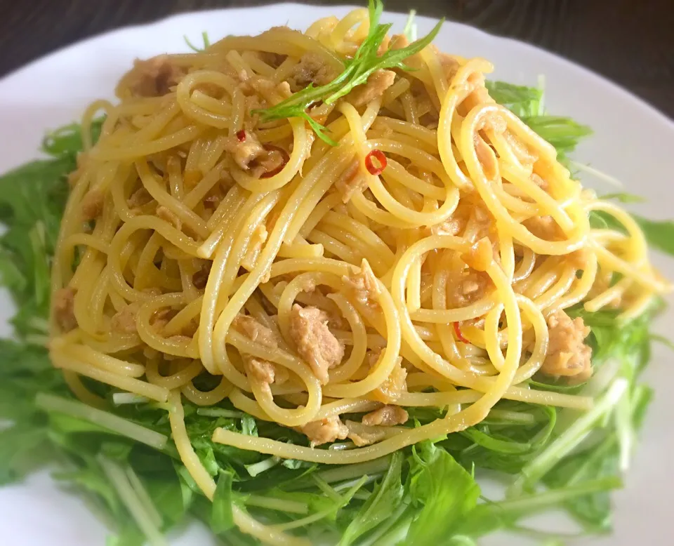 また昼   水菜とツナ缶のパスタ|mottoさん