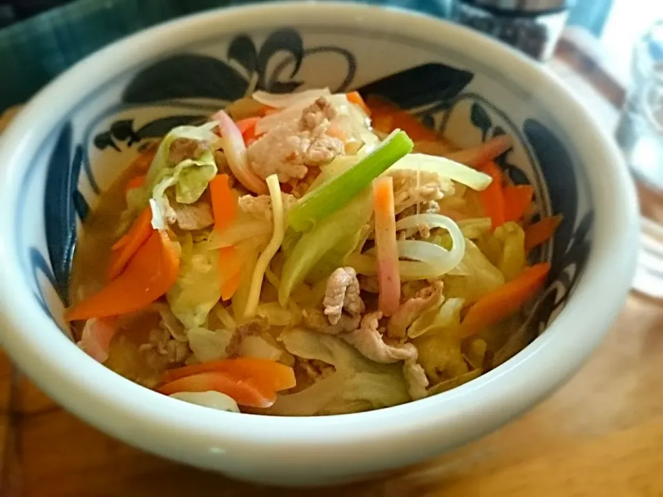 遅めのお昼ご飯は、野菜たっぷり 八幡浜ちゃんぽん♪|yokoさん