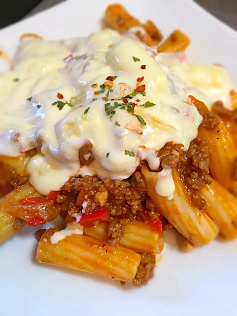 Pork Ground Tomato Pasta with White Cheese|Art Yuudhaさん