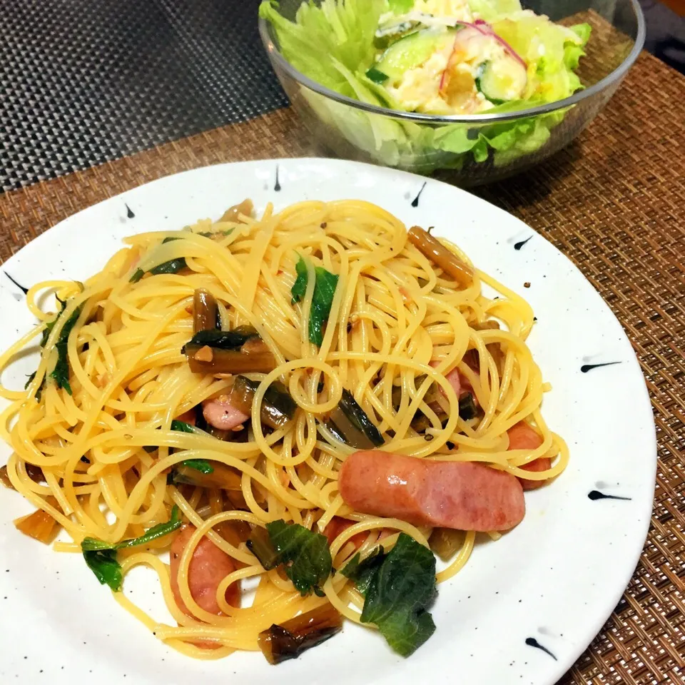 野沢菜とウインナーのペペロンチーノパスタ|さちさん