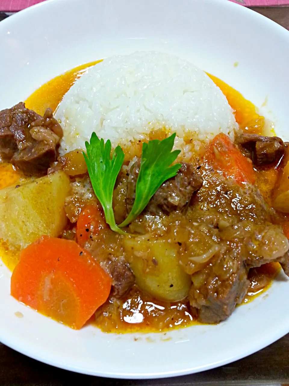 beef stew well cooked in red wine,the meat is so tender #Dinner time//ビーフシチュー 赤ワインで　煮込んだ、肉が　柔らかい#晩御飯@Miki's House|Miki Jorierose Obispoさん