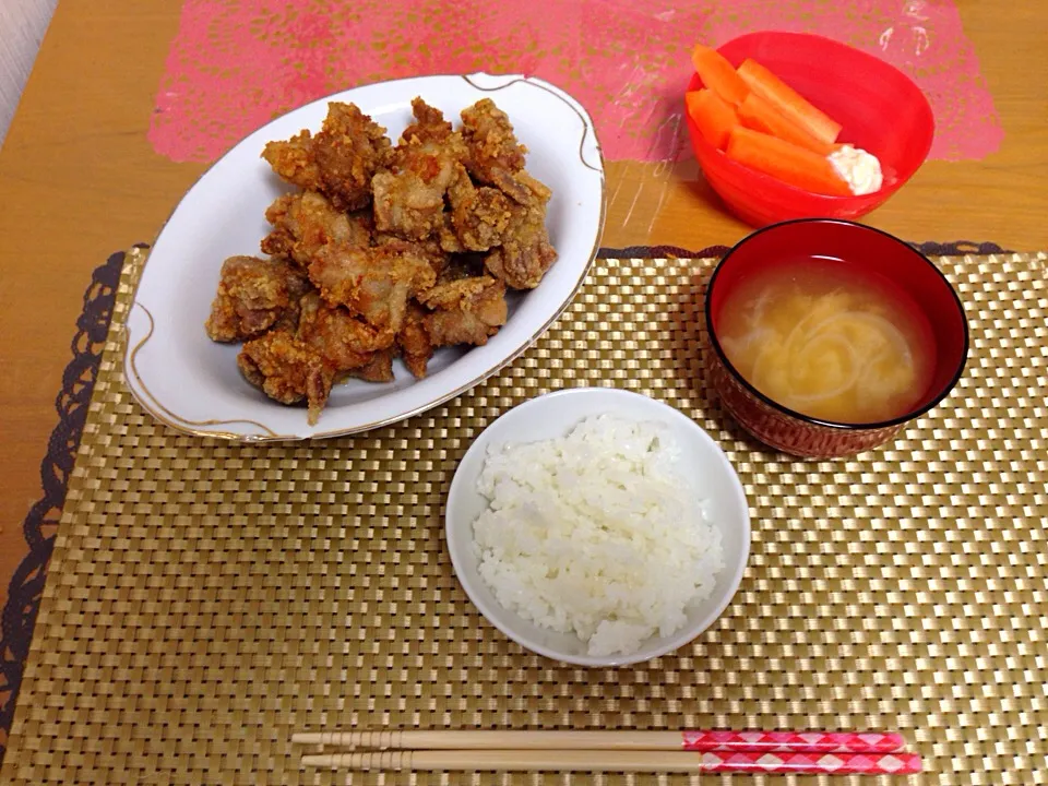 Fried chicken and miso soup|beauxjoさん