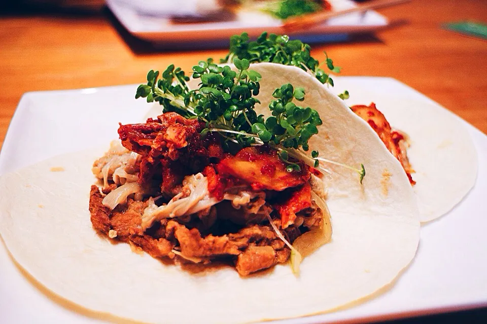 Collaboration of tortilla and kimchee #vegan|Leahさん