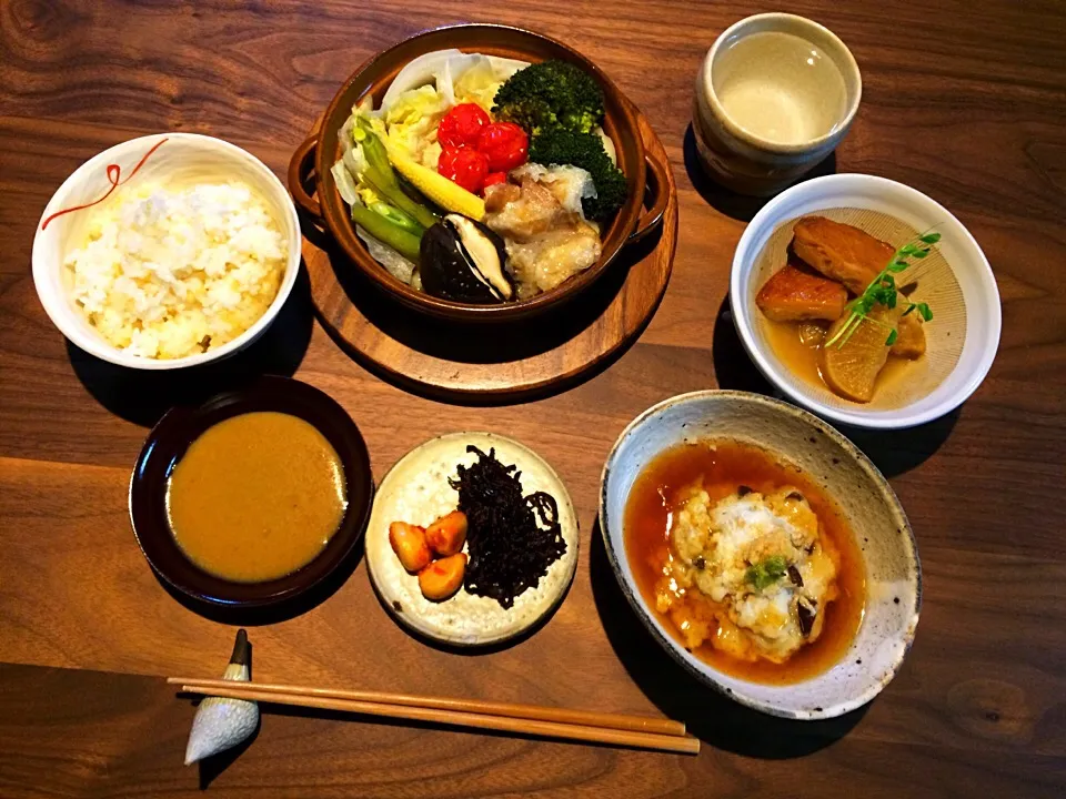 きのこのかぶら蒸しと蒸し野菜の定食|こんぶさん