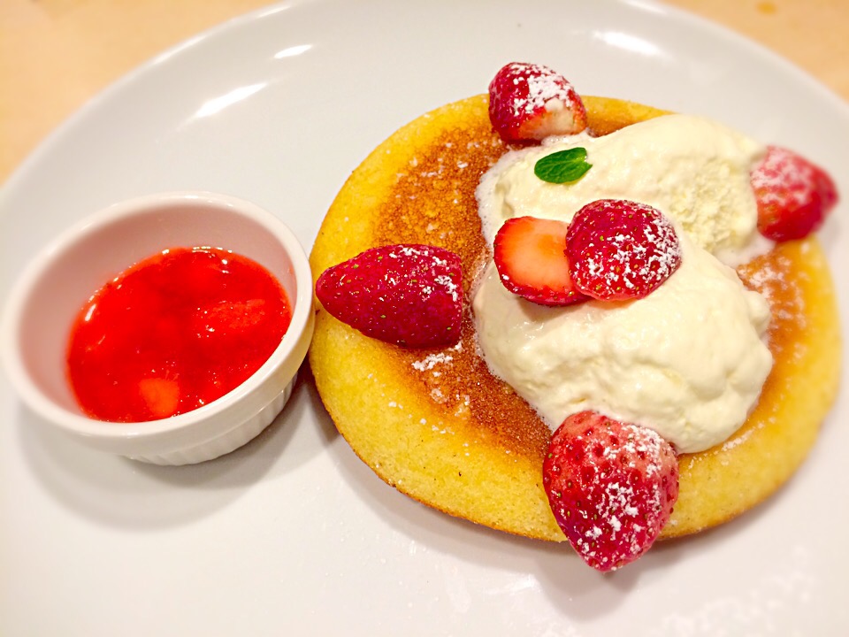 いちごとマスカルポーネのパンケーキinガスト Norick Snapdish スナップディッシュ Id Istzga