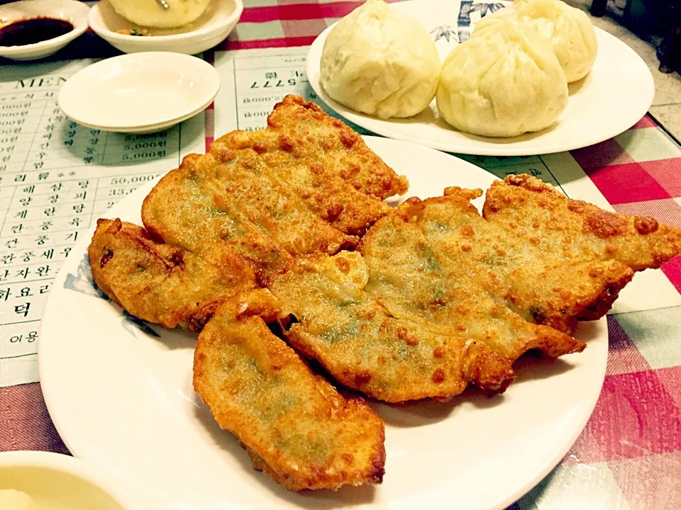 Chinese fried kyoja|EunYoung Yuri Leeさん