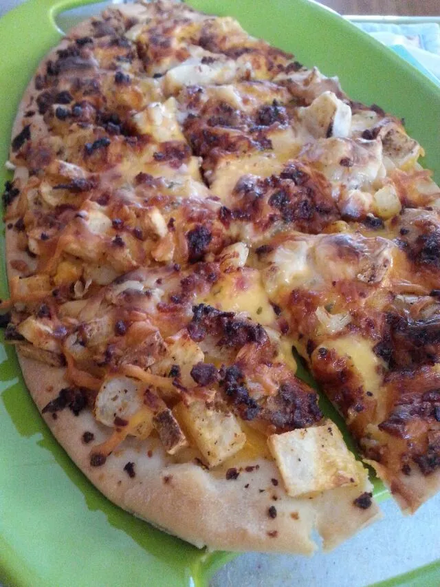 loaded baked potato pizza for the kids.|Polly Gelfusoさん