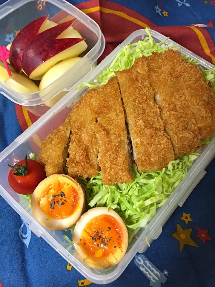 エッグベネディクト！高校最後のお弁当。|Mariko Yamamotoさん