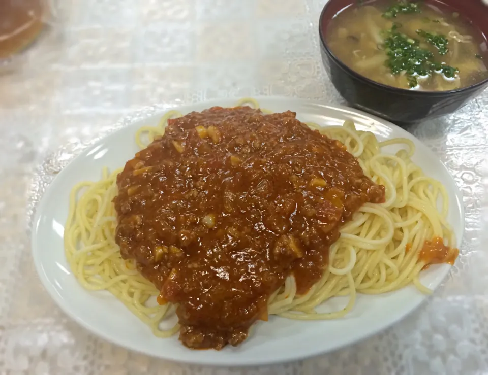 Snapdishの料理写真:お昼のまかない！ミートスパゲティー♪|SAKURAさん