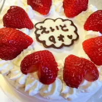 誕生日ケーキ|ともみさん