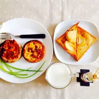 Snapdishの料理写真:tiny pizza&fruit toast|jodyzさん