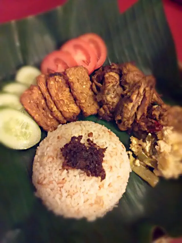 Nasi Liwet Komplit #loviekitchen|Lifia Meiさん