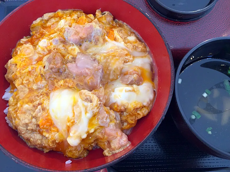 比内地鶏の親子丼|植松幸信さん