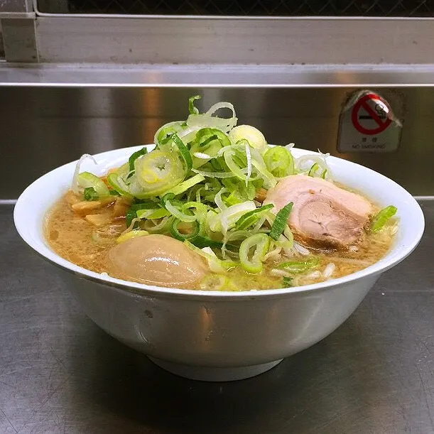 Snapdishの料理写真:アライさんに触発されて
千駄ヶ谷ホープ軒ラーメン
きちゃった…|Yogiさん