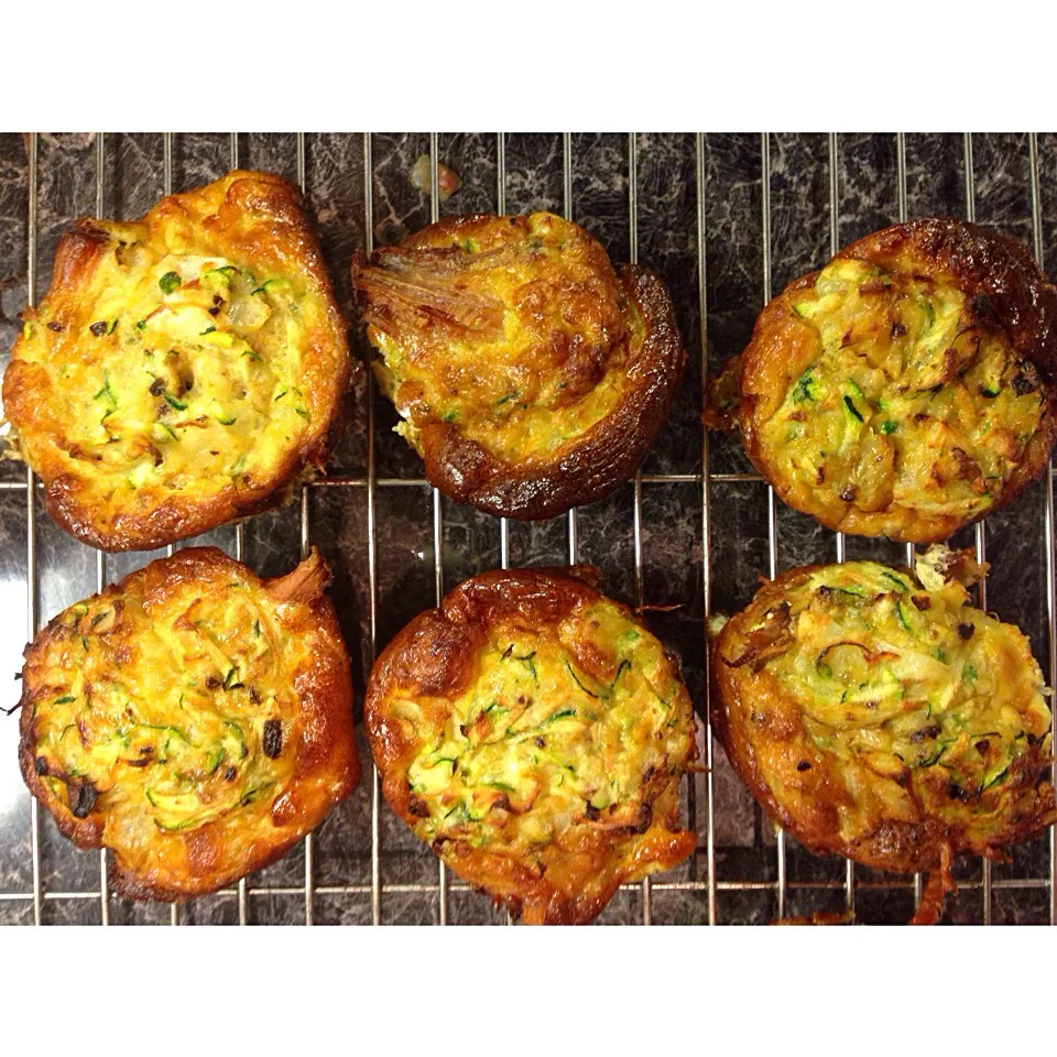 Snapdishの料理写真:Courgette + onion + pulled pork + chipotles + egg monster muffin!|Carla Arendさん