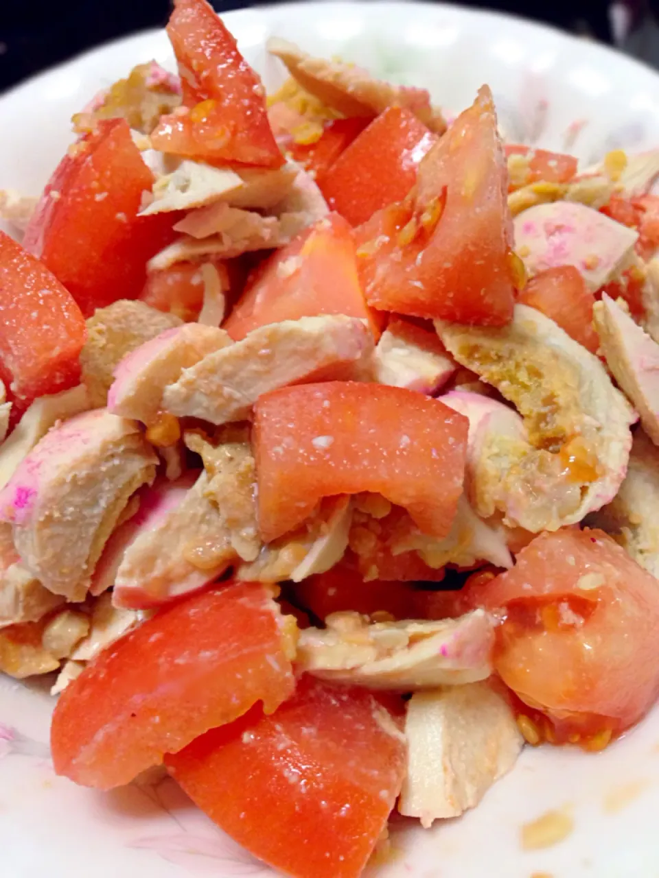 Snapdishの料理写真:Salted egg with fresh tomato salad (philippine dish)|inday Gonzalesさん