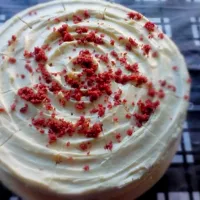 Gluten Free RedVelvet with Lemon Cream Cheese Frosting... Yumm..... ^^|scさん