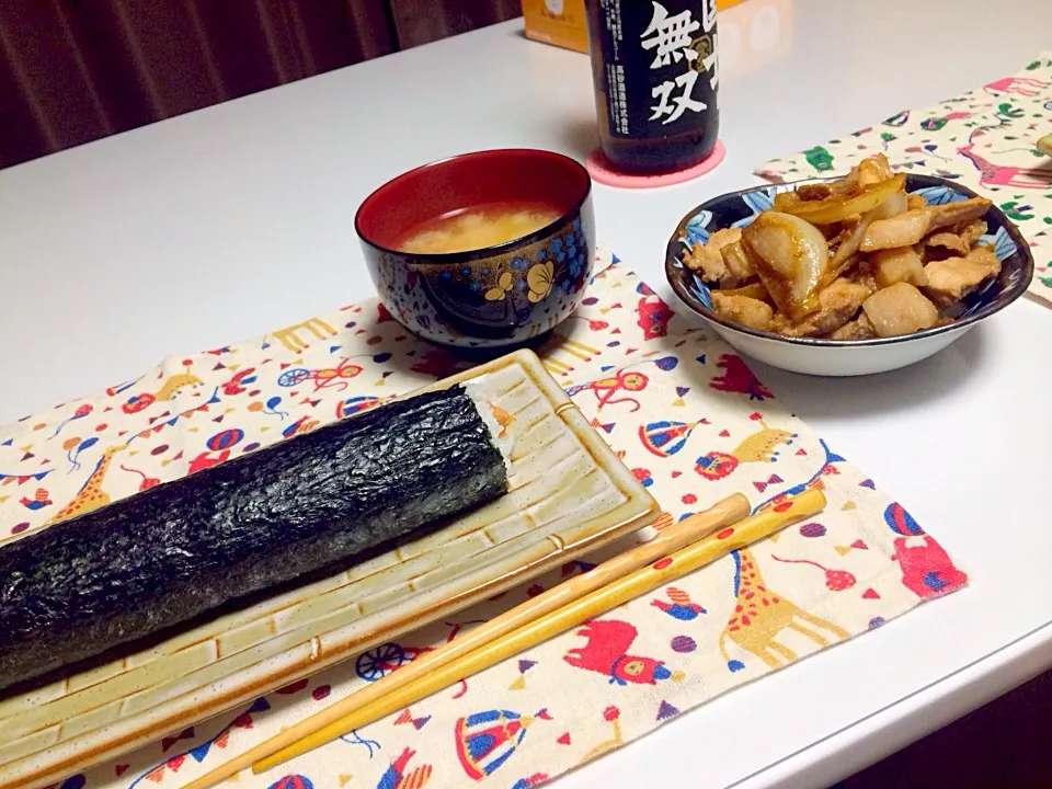 Snapdishの料理写真:マヨマグロ味の恵方巻き|ずずさん