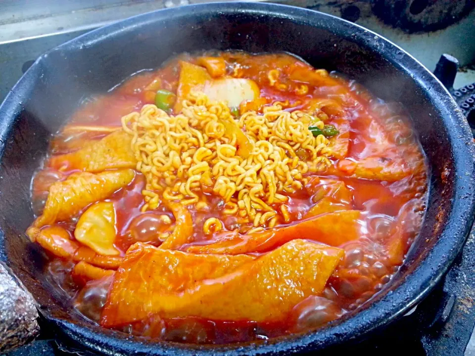 즉석라면떡볶이|펭부파파さん