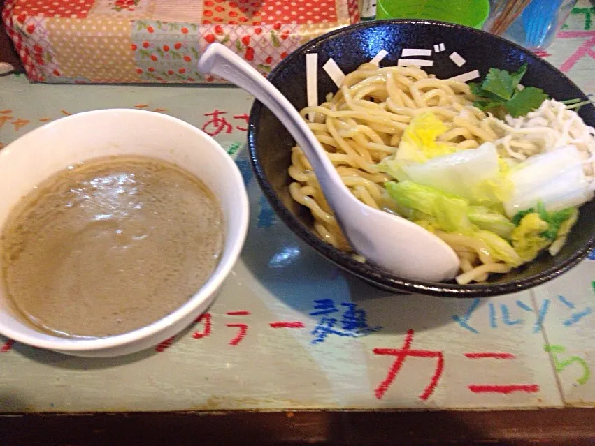 Snapdishの料理写真:丸孫商店 つけ麺特盛|やーまさん